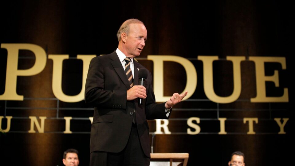 Purdue President Condemns Tactics Used to Censor Chinese Students on U.S. Campuses